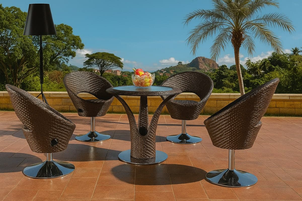 Ensemble de bar de jardin en résine tressée - Mobilier artisanal Ebène Madagascar