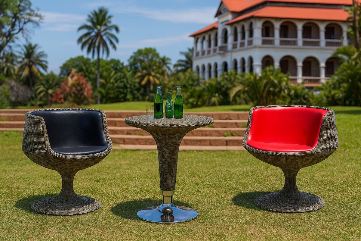 Ensemble Bistro - Mobilier artisanal Ebène Madagascar