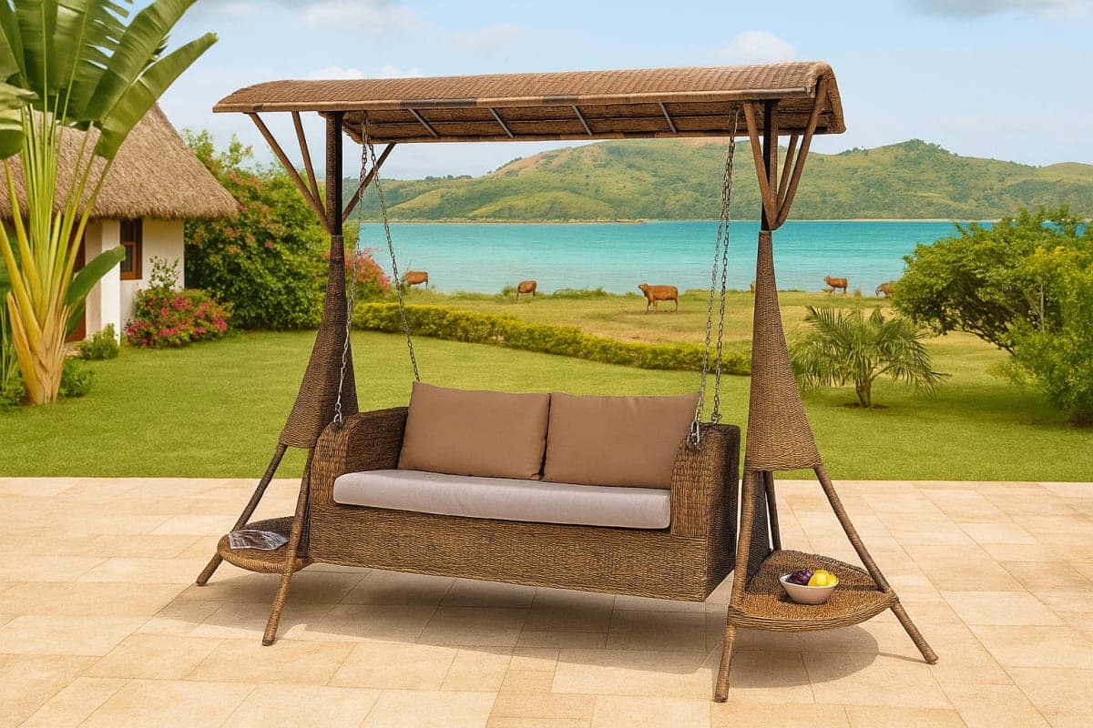 Balançoire de Jardin Premium en Résine Tressée avec Toit - Mobilier artisanal Ebène Madagascar